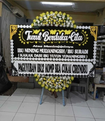 Papan Bunga di Selapajang Cisoka
